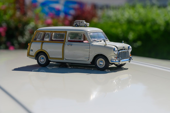 Abbild eines Miniatur Oldtimers