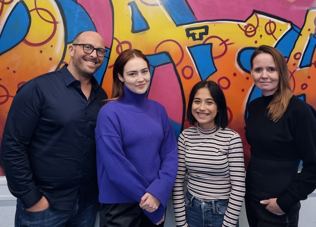 JUZ Plateau-Leiter Josef Hofmann, Marie-Louise Schmidinger (FSJ), Büsra Meryem Özsoy (ESK), Jugendleiterin Silvia Auinger